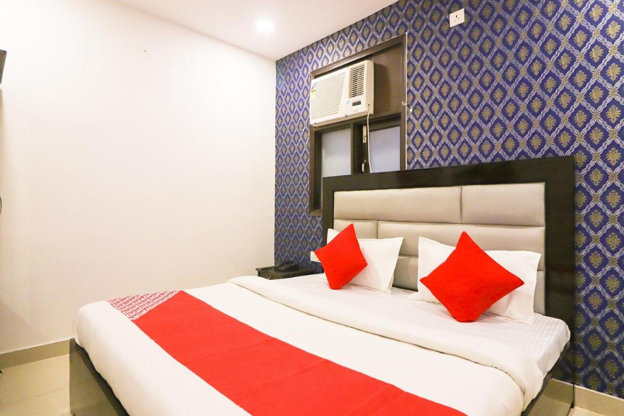 فندق Oyo 63841 White Orchid Indraprastha المظهر الخارجي الصورة